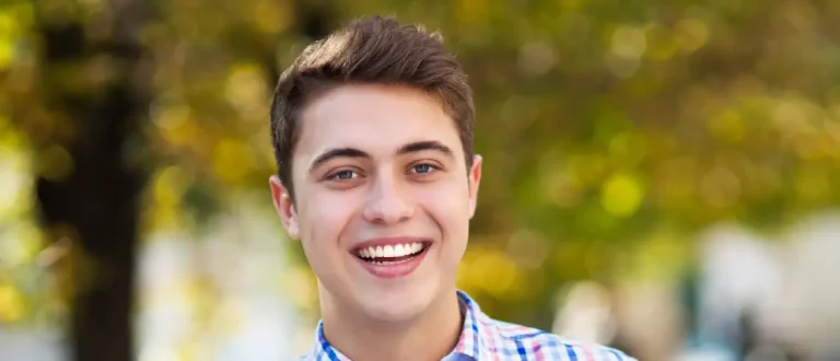 Non-Removable Hybrid Dentures