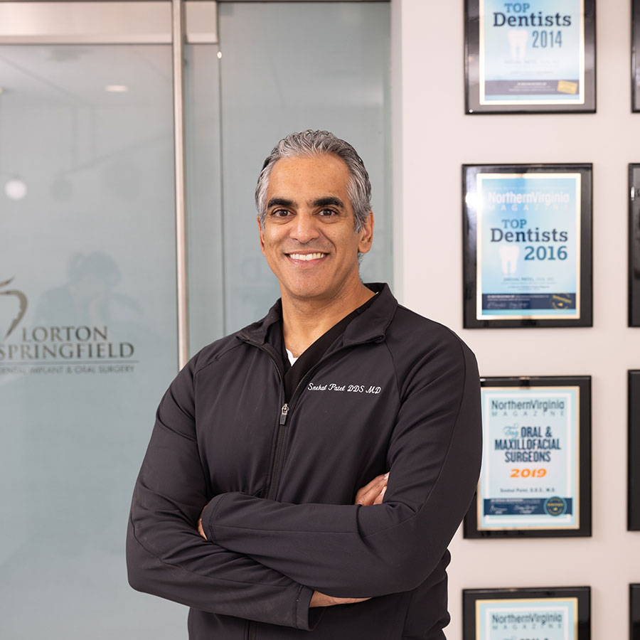 dr-snehal-patel-smiling-photo